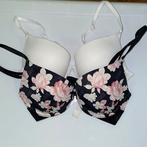 Victoria’s Secret PINK wear every wear bra